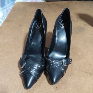 BCBGENERATION STUDDED LEATHER HEELS SIZE 8B